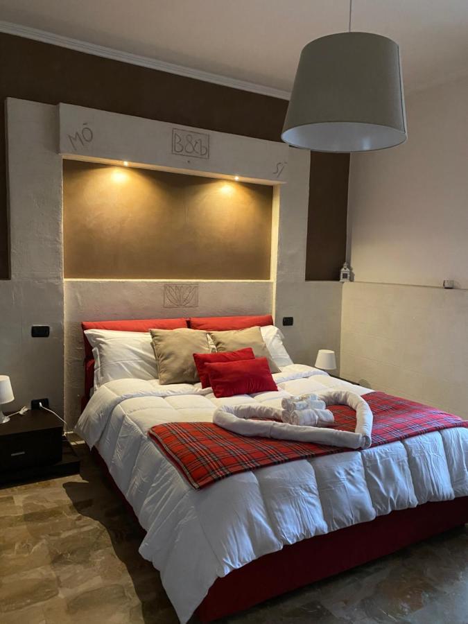 B&B Mo•Si Massa d'Albe Luaran gambar