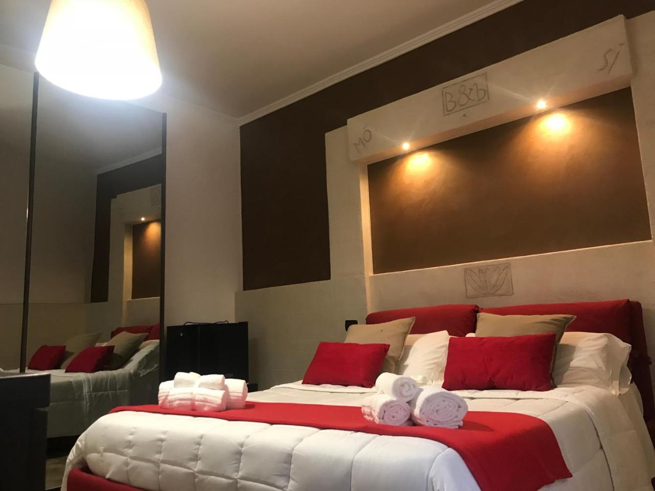 B&B Mo•Si Massa d'Albe Luaran gambar