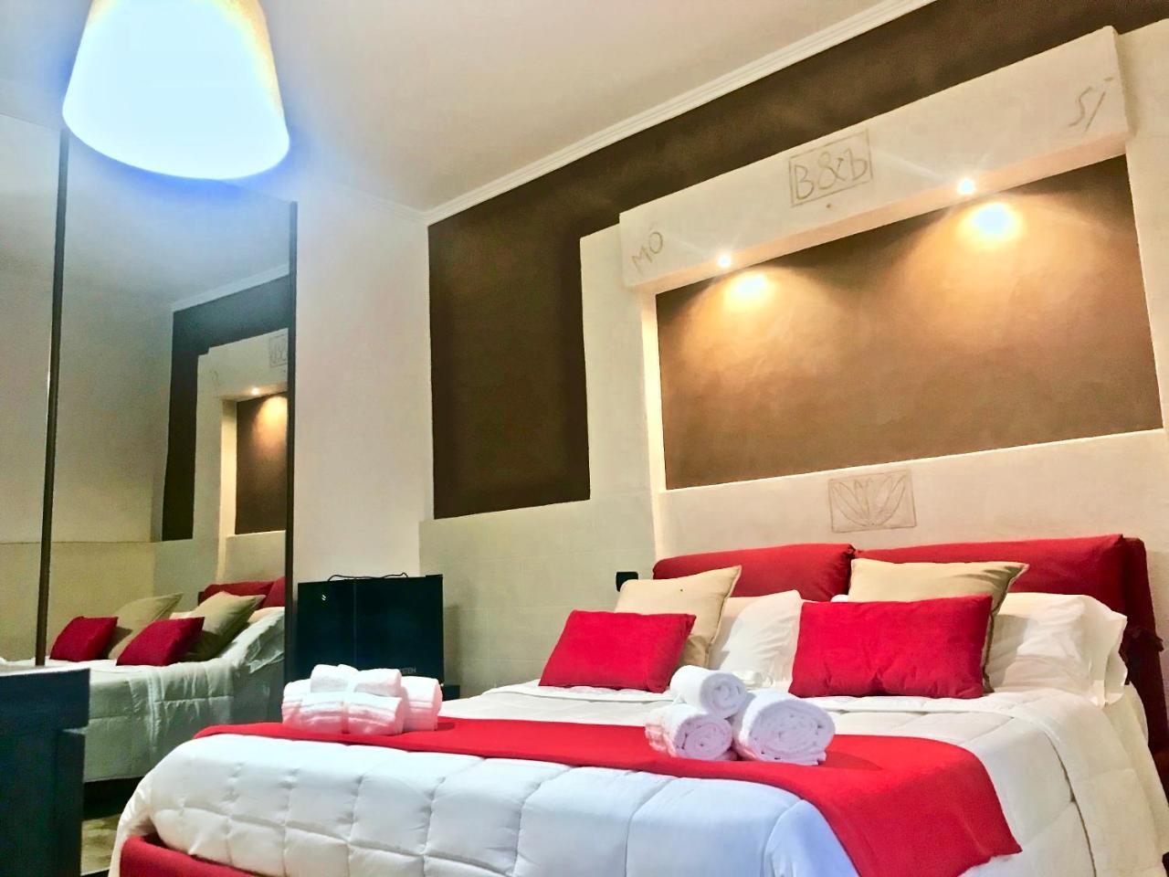 B&B Mo•Si Massa d'Albe Luaran gambar