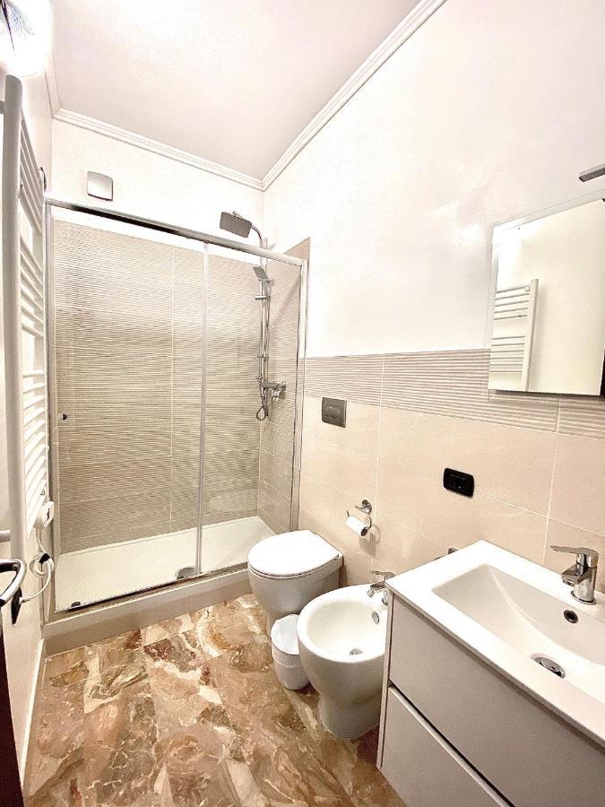 B&B Mo•Si Massa d'Albe Luaran gambar